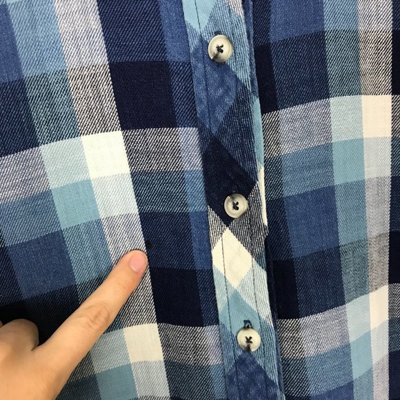Soft surroundings women’s blue plaid tunic top short button down flannel medium - Picture 3 of 8